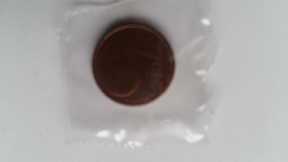 Продавам 1 цент 2002 г. 43000 евро