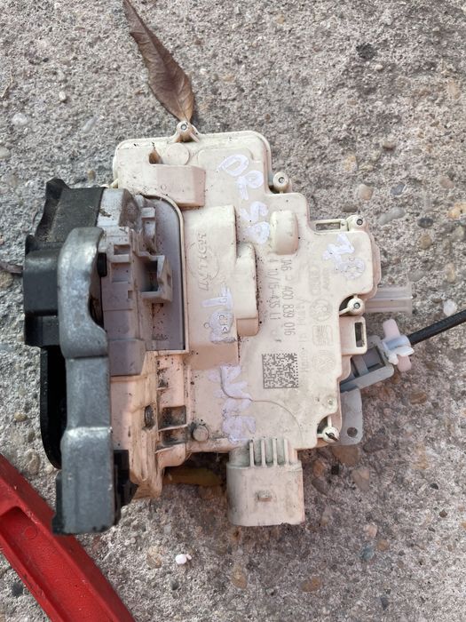 Broasca stanga / dreapta fata spate touareg 7p