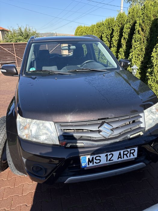 Vand suzucki grand vitara 2012 /12 E 5 cu filtru particule