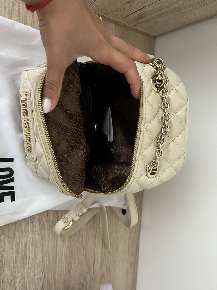 Раница Love Moschino
