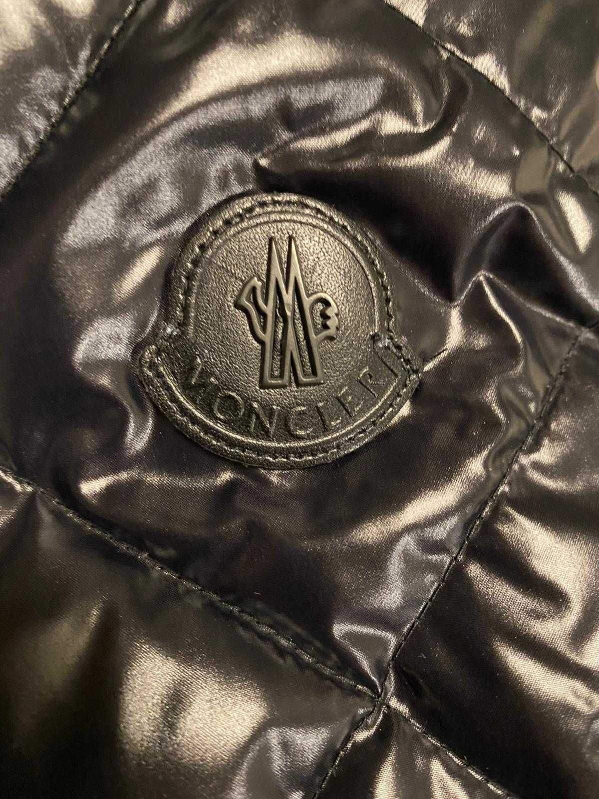 Moncler(Монклер) мъжко яке – Оригинално 3ти размер