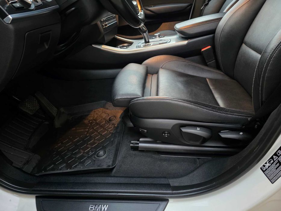 BMW X3 xDrive20d F25 • 2013 • 4×4 automata • îngrijita • 2 seturi roţi