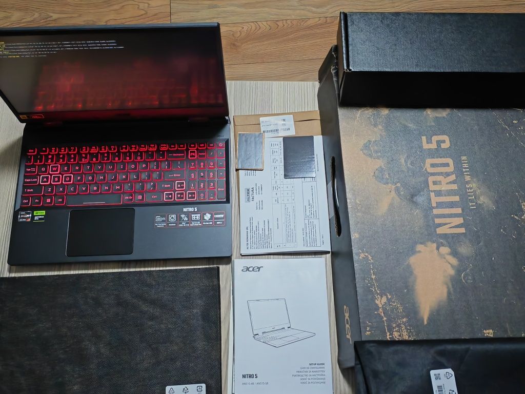 Laptop NOU Gaming ACER Nitro RTX 3070Ti Ryzen 7 6800H 2 Ani Garantie