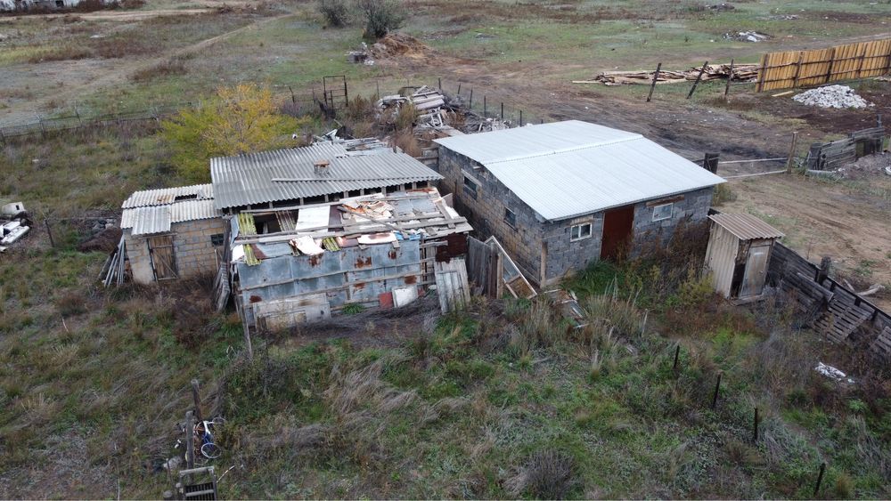 Продам дом!удобна для содержания скота!подойдет под откорм и т.д!звони