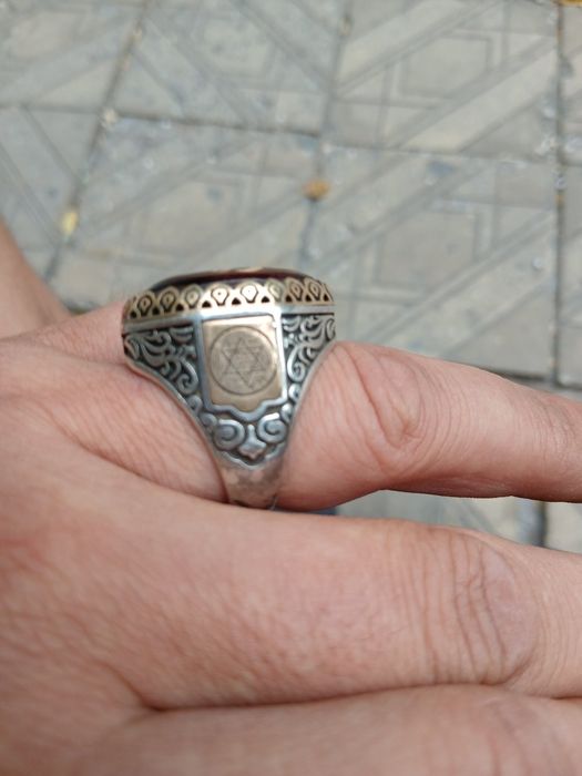 Стари предмети, статуетки, сребърни пръстени