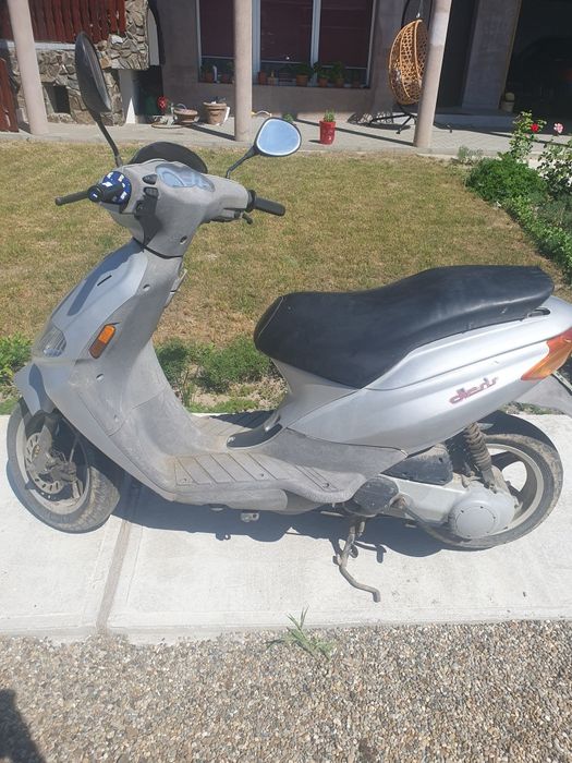 PIaggio (pret negociabil)