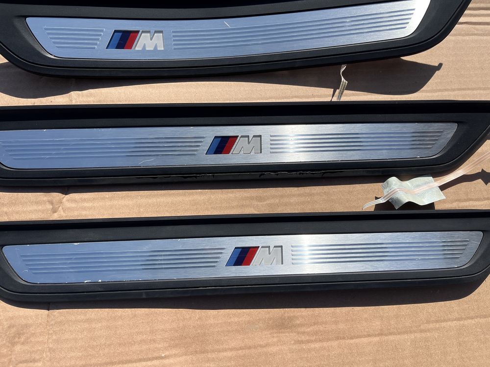Praguri / ornamente praguri iluminate / ornament M BMW Seria 5 G30 G31