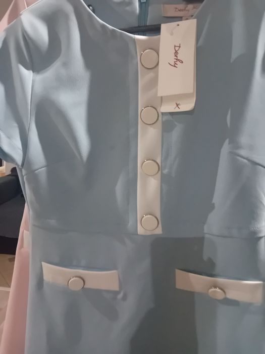 Rochii ofice noi cu eticheta