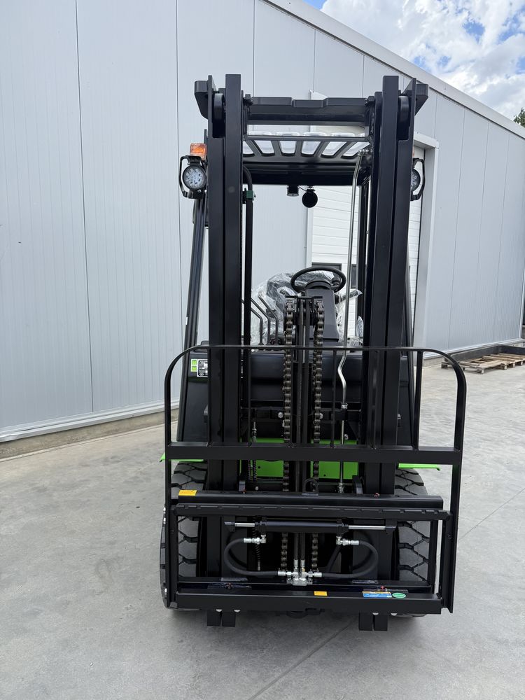 Stivuitor Electric  Electrostivuitor 2T NOU LI ION cu 5 ani garantie