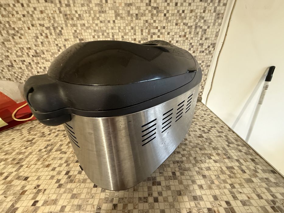 Продавам Хлебопекарна Moulinex