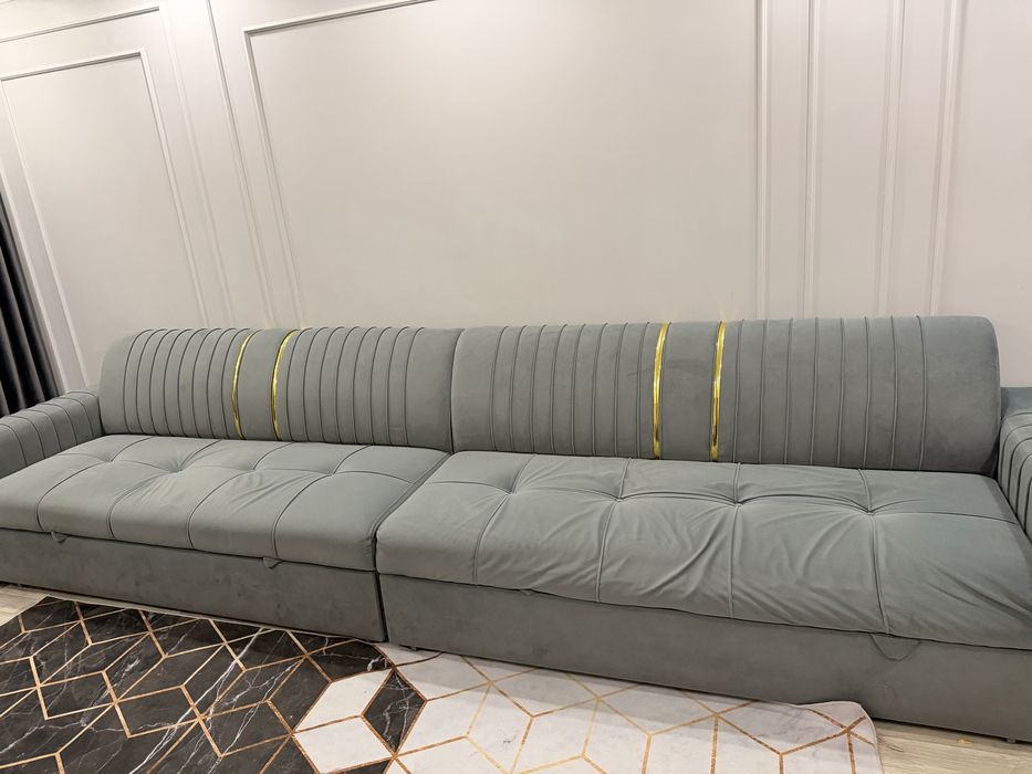 Диван размером 4 метр