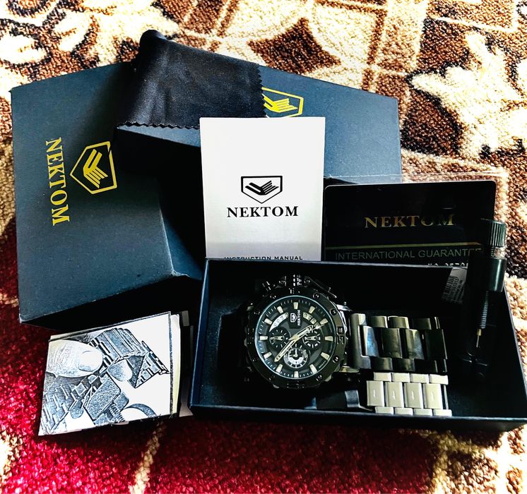 Мужские наручные час