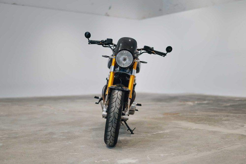 Norton Commando 961 (cafe racer / nu Triumph, Scrambler)