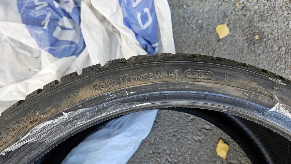 Зимна гума Hankook 265/30/20