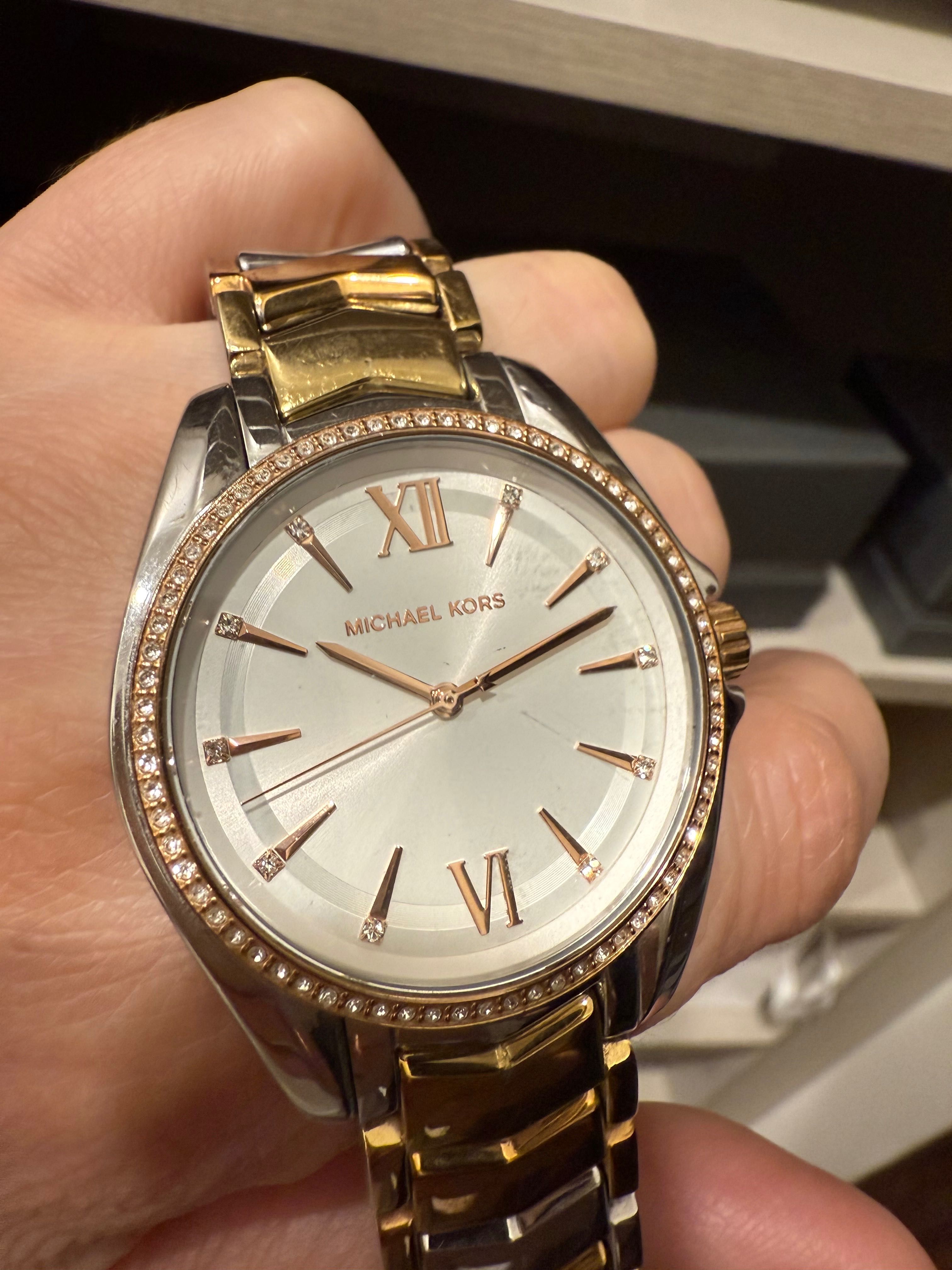 Часы Michael kors