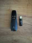 Pointer presenter laser Logitech R400 cu husa originala