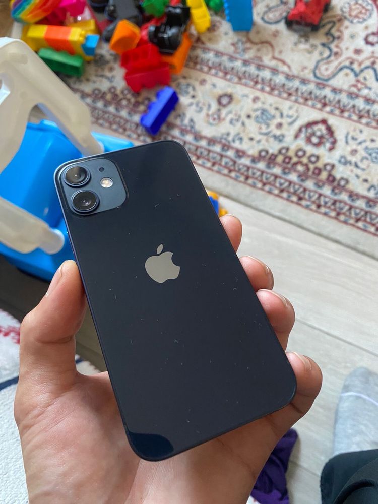 Iphone 12mini продам