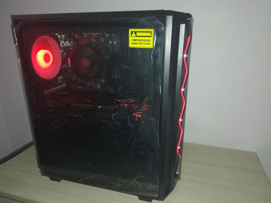 Чисто нов геймърски компютър – RX 5700XT, Ryzen 5, 16GB RAM, 1TB SSD