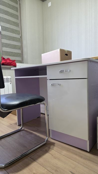 Stol va stul sotiladi, kelishamiz