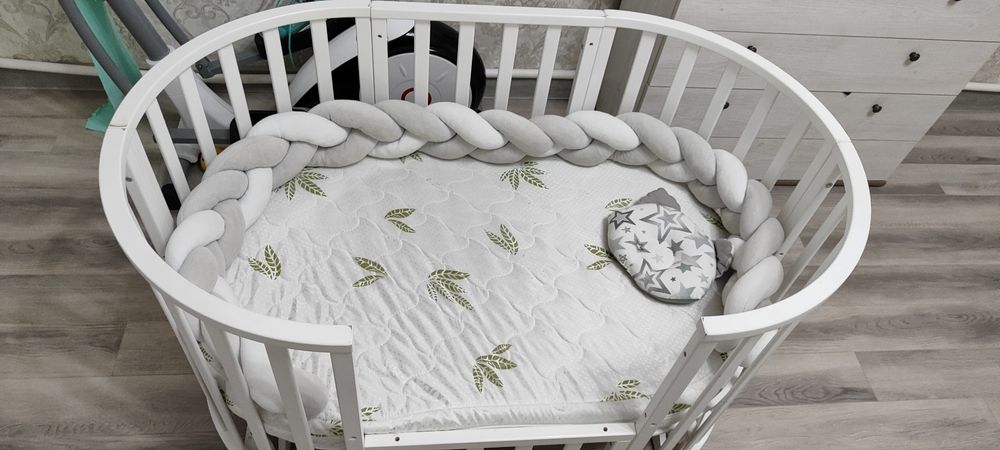 Кроватка детская