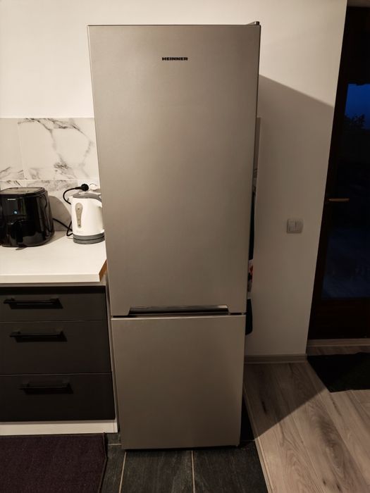 Combină frigorifică Heinner