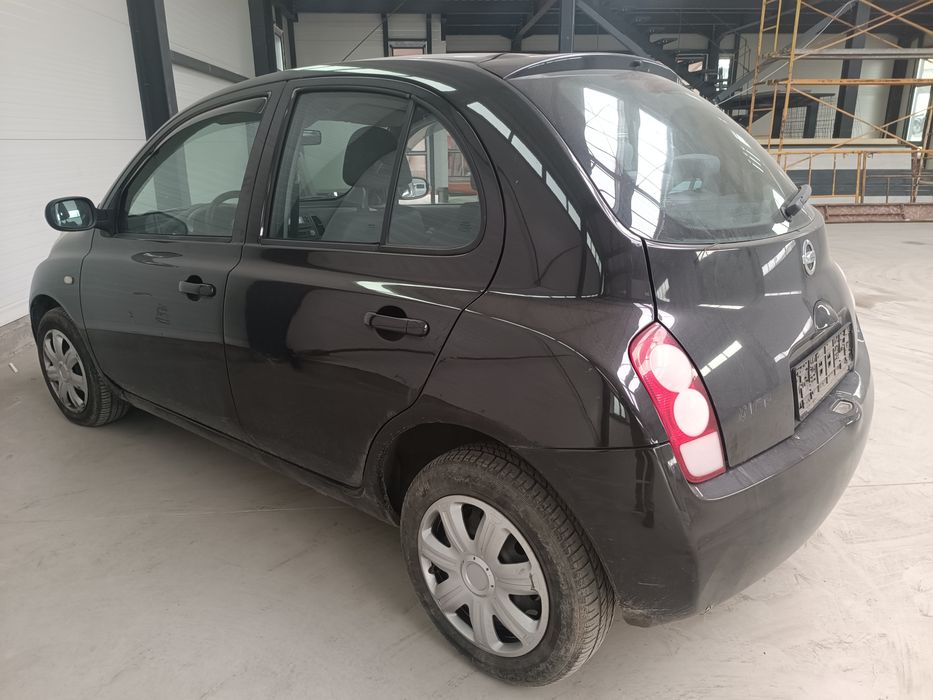 Dezmembram Nissan Micra, an 2003, motor 1.2 b