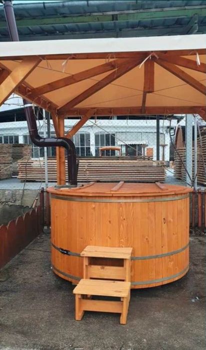 Дървено джакузи градинско