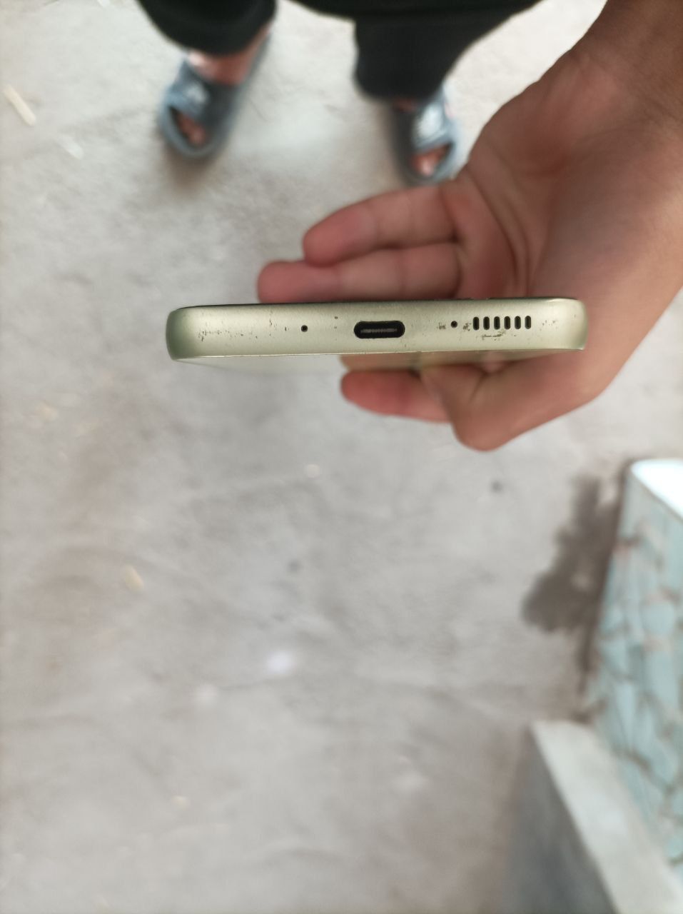 Samsung A54 5g holati yaxshi