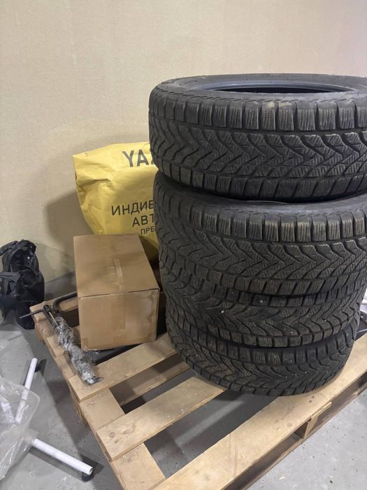 Lassa балон зимний размер 215/60/R17