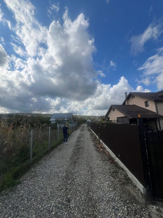 Proprietar Teren -Vand / Schimb cu Apartament Zona Magura Farbe.