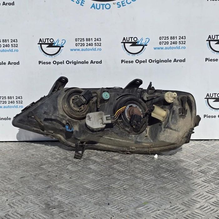 Far dreapta fundal crom Opel Astra G