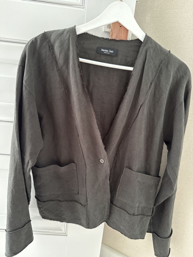 Блузка от Massimo Dutti Испания