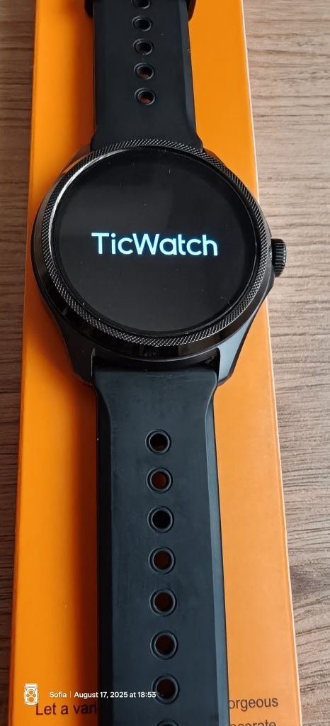 Смарт Часовник Ticwatch Pro 5 работи с iPhone и  Android