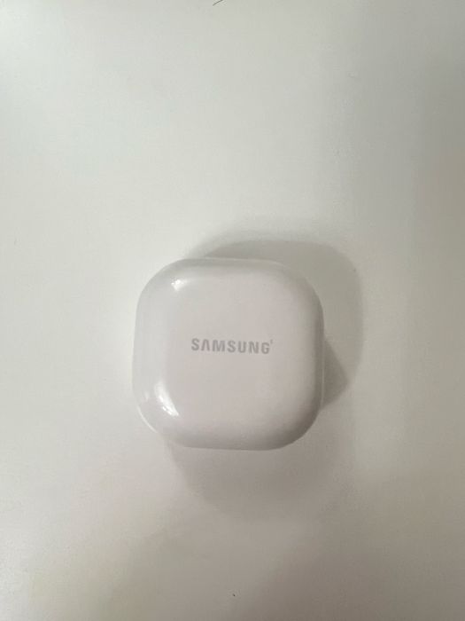 Беспроводные наушники Galaxy Buds 2.