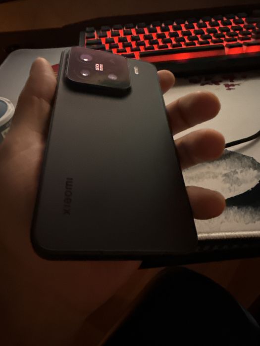 Xiaomi 15 16/512 почти не пользовался