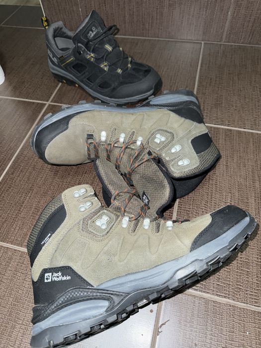 Vând ghete Jack Wolfskin bărbați