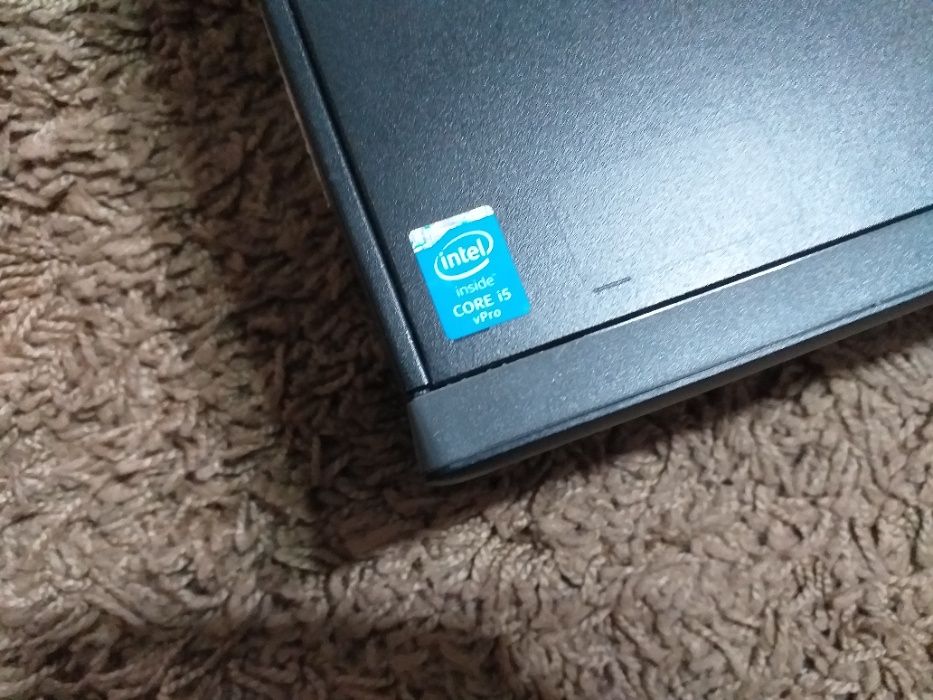 Sistem Desktop HP EliteDesk 800 G1 SFF+ tastatura