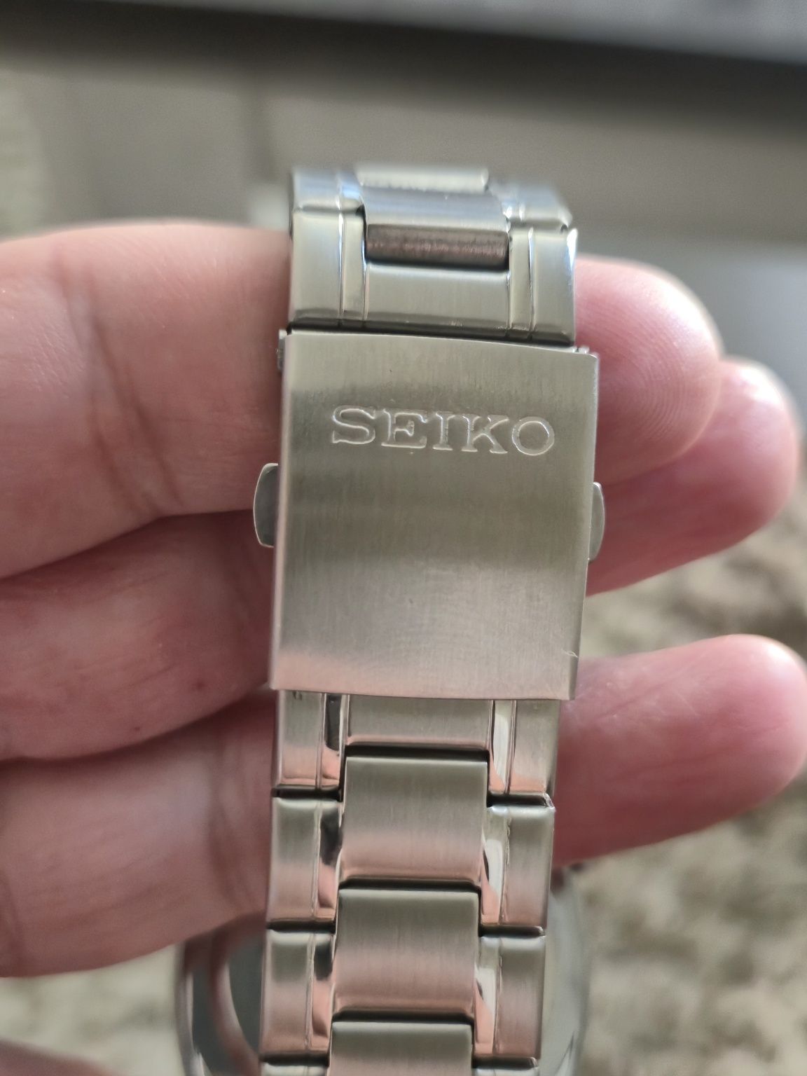 Ceasuri Seiko Prospex Padi quartz.