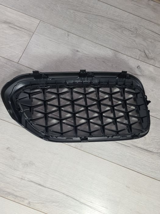 Grila-Diamond-Neagra-Full-Black-Bmw-Seria-5-G30-2017-2018-Xdrive-2019