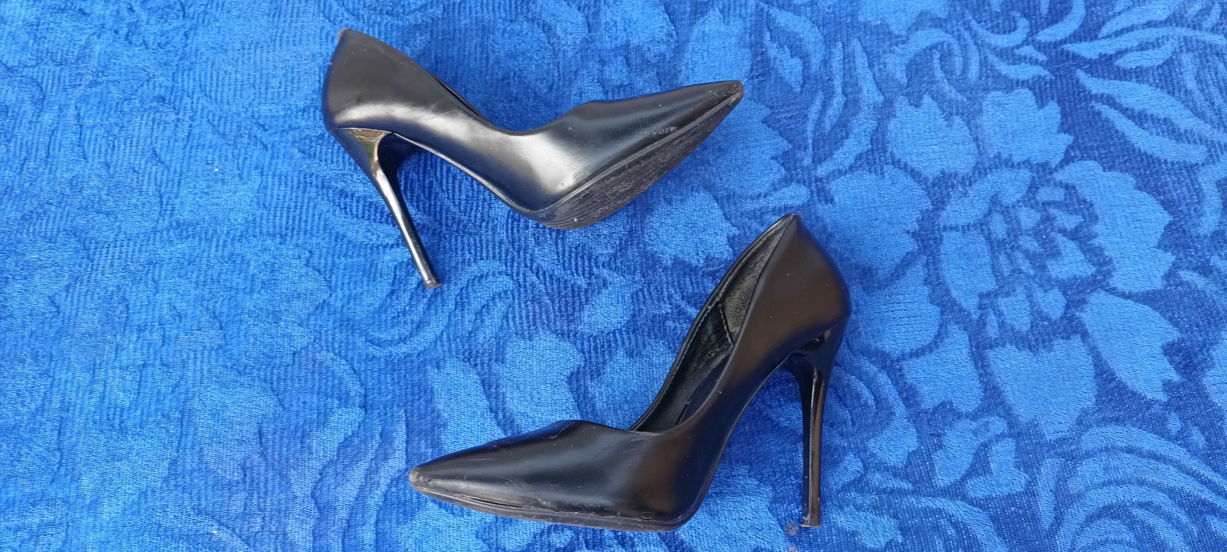 Black Swan | pantofi dama mar. 35 | 21.5 cm