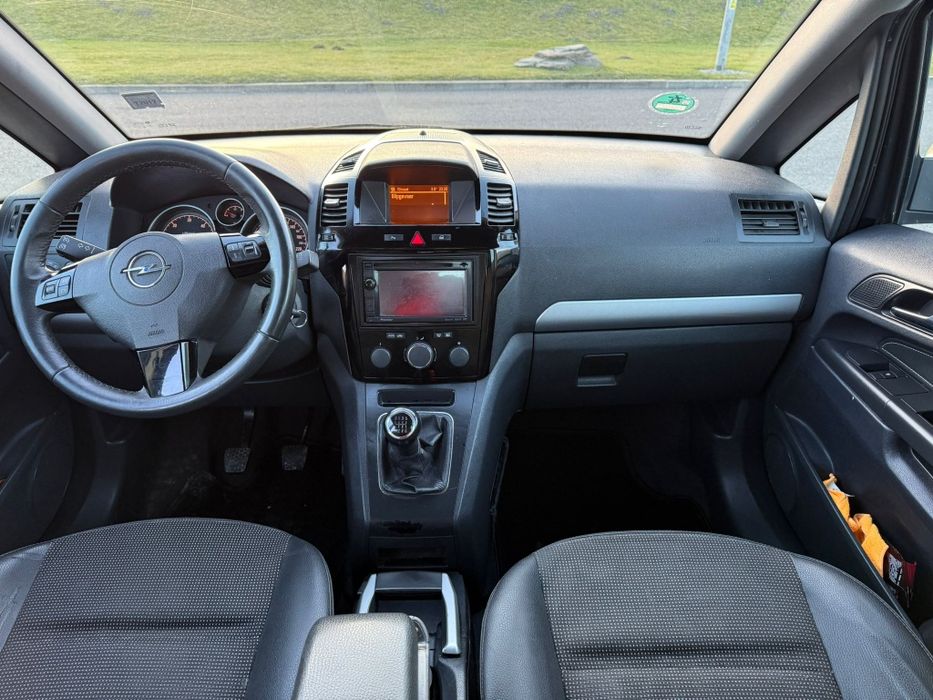 Opel Zafira ~ 2012 ~ Euro 5 ~ 1.7 Diesel