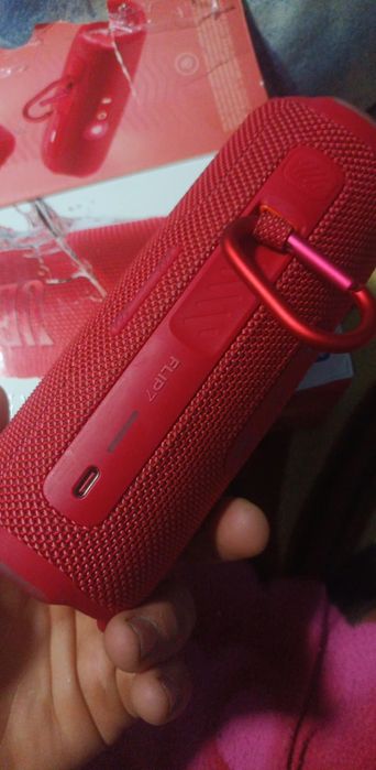 Vând chitară cu husă,smartoace3,boxa jbl flip7 cu garanție cutie