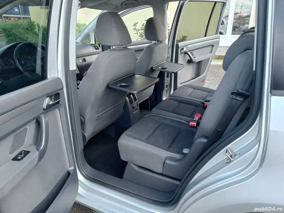 VW Touran 1.6 TDi 105 Cp 2012 Euro 5