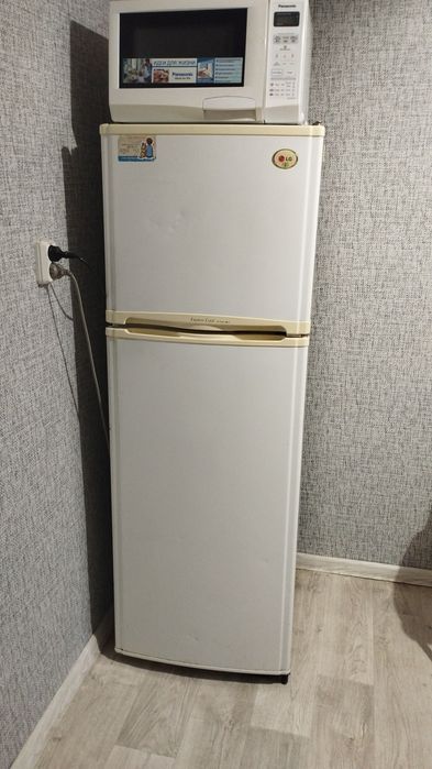 Холодильник LG бу