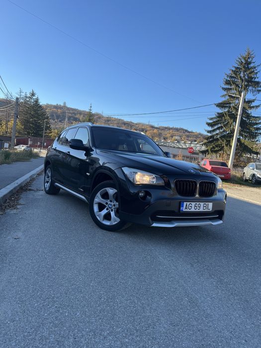 Vând BMW x1 an 2011