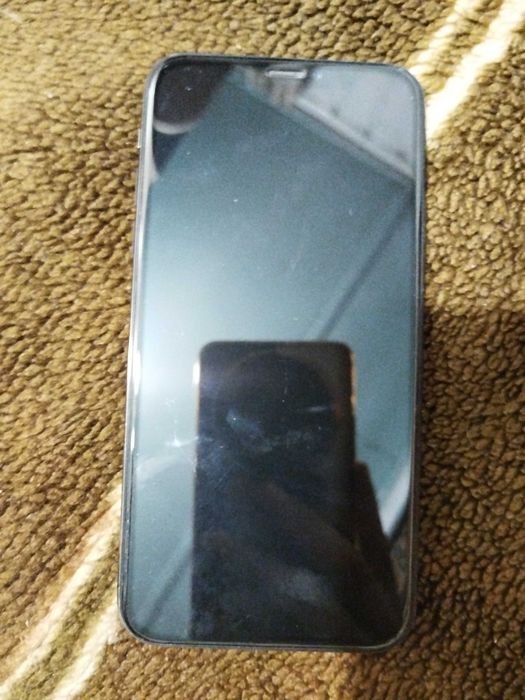 Продам айфон 10 Х