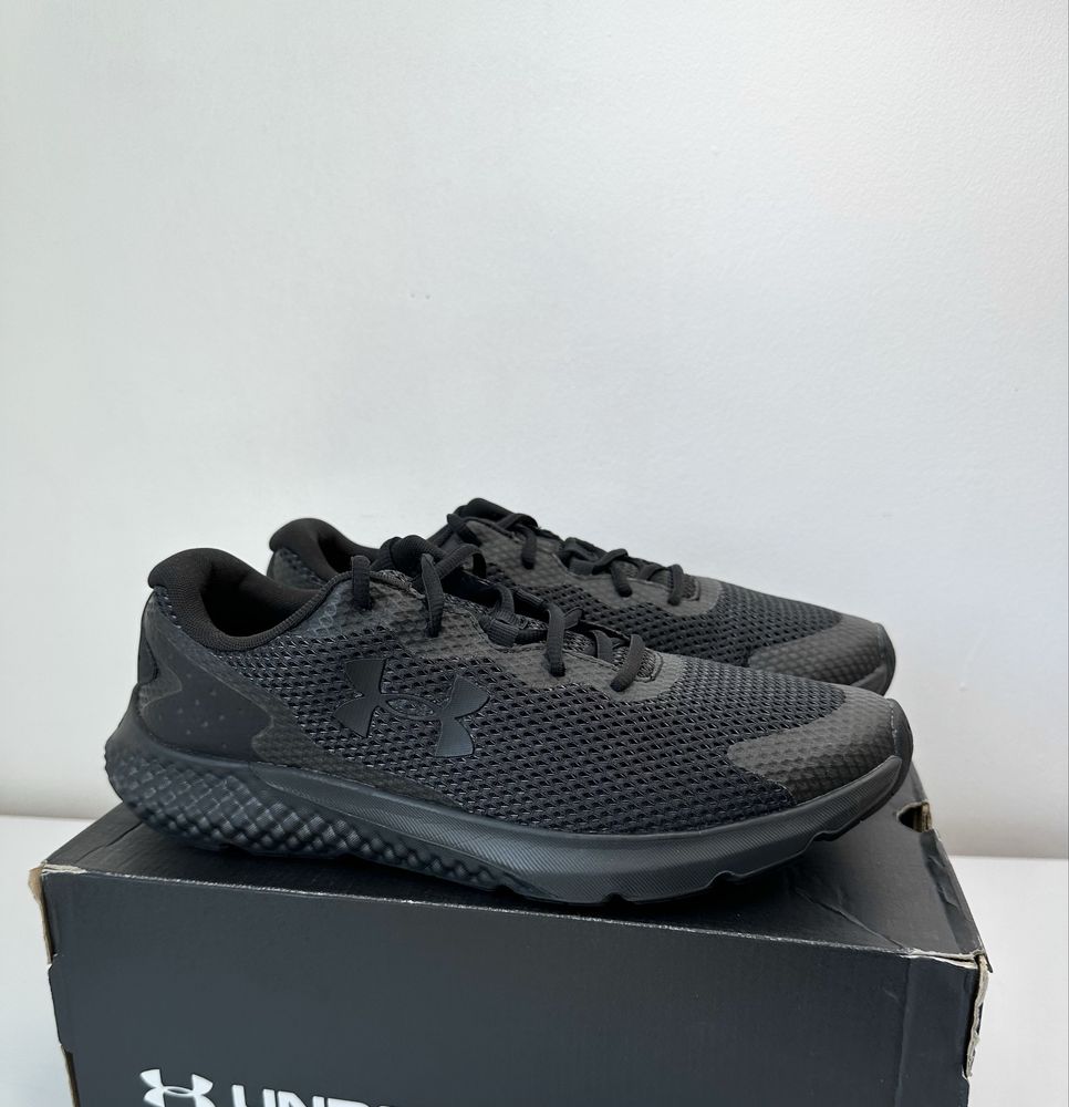 Under Armour Charged 3 Running (44) Маратонки