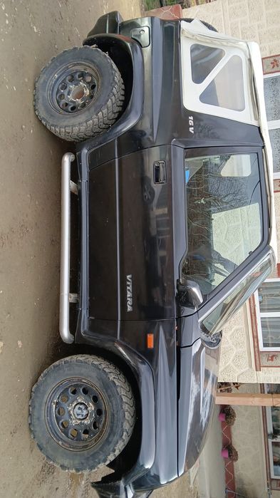 Suzuki vitara ..