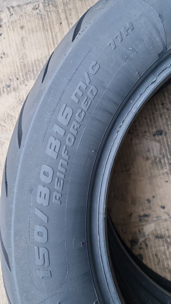 Anvelopa Moto METZELER 150/80 B16 aproape NOUĂ  DOT1922.