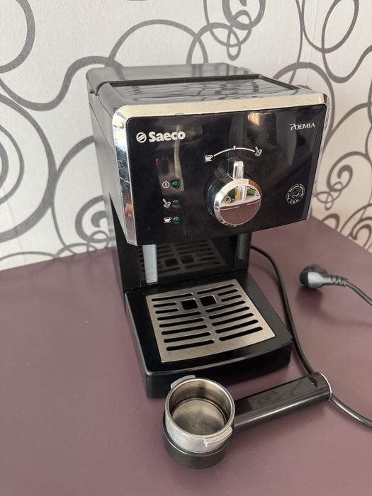 Saeco Poemia кафе машина